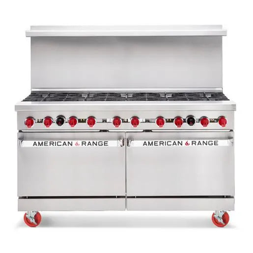 Cocina a gas natural de 60" con 4 quemadores y plancha de 36" y base para dos hornos de convección American Range AR-36G-4B-CC, 248 000 BTU