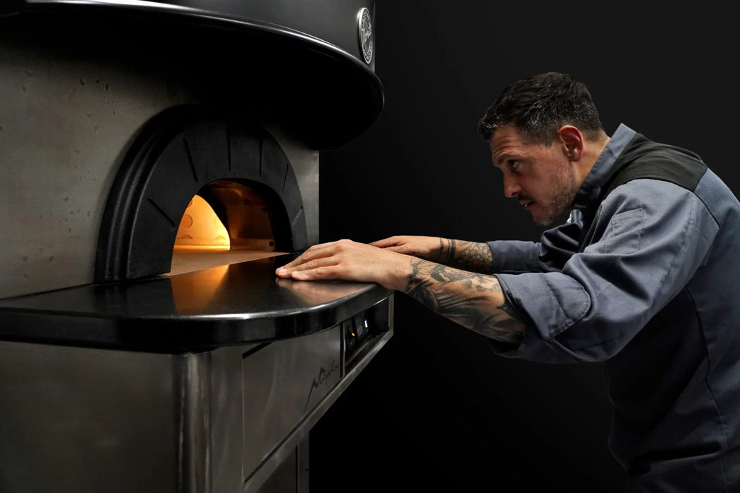 AMPTO NEAPOLIS 4  Neapolis Pizza Oven, capacity for 4 Pizzas (13''/33cm)