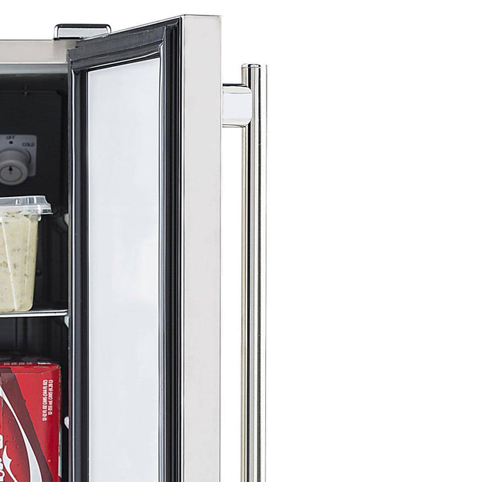 MCR3U Maxx Ice Indoor Compact Refrigerator, 3 Cu ft - Top Restaurant Supplies
