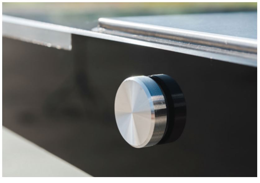 Kool-It KBF-72 Flat Glass Display Case, 70.8" Wide, 21.5 Cu. Ft. - Top Restaurant Supplies